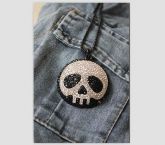 Colar Caveira Strass