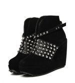 Ankle-boot Spike